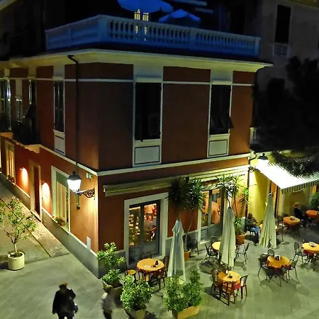 Hotel Lungomare Bonassola